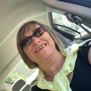 Meet your Posher, Edna